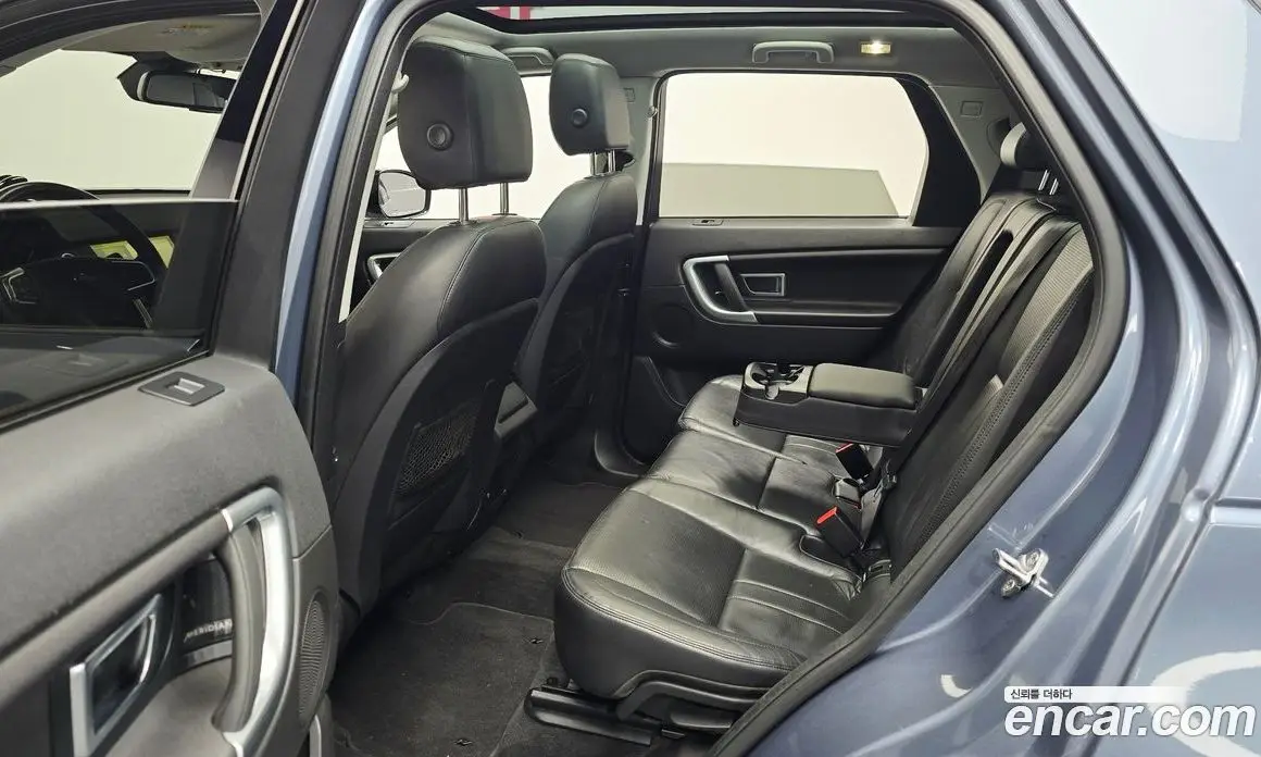 Land Rover Discovery Sport 2018 2.0 автомат (гидро), фото 17 Land Rover Discovery Sport 2018 2.0 автомат (гидро), фото 17