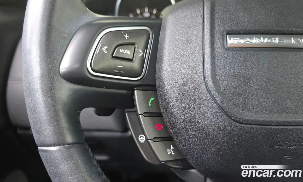 Land Rover Range Rover Evoque 2018 2.0 автомат (гидро), фото 27 Land Rover Range Rover Evoque 2018 2.0 автомат (гидро), фото 27