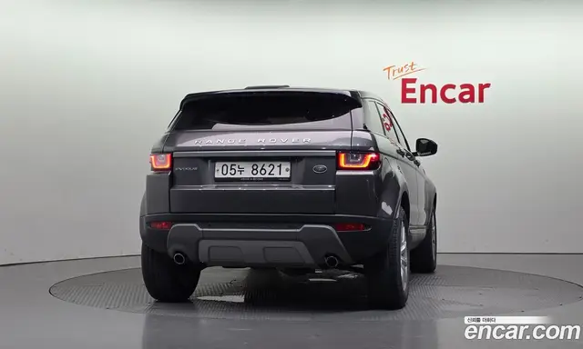 Land Rover Range Rover Evoque 2018 2.0 автомат (гидро), миниатюра 4 Land Rover Range Rover Evoque 2018 2.0 автомат (гидро), миниатюра 4