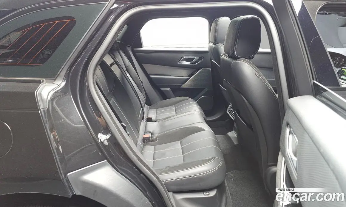 Land Rover Range Rover Velar 2017 2.0 автомат (гидро), фото 11 Land Rover Range Rover Velar 2017 2.0 автомат (гидро), фото 11