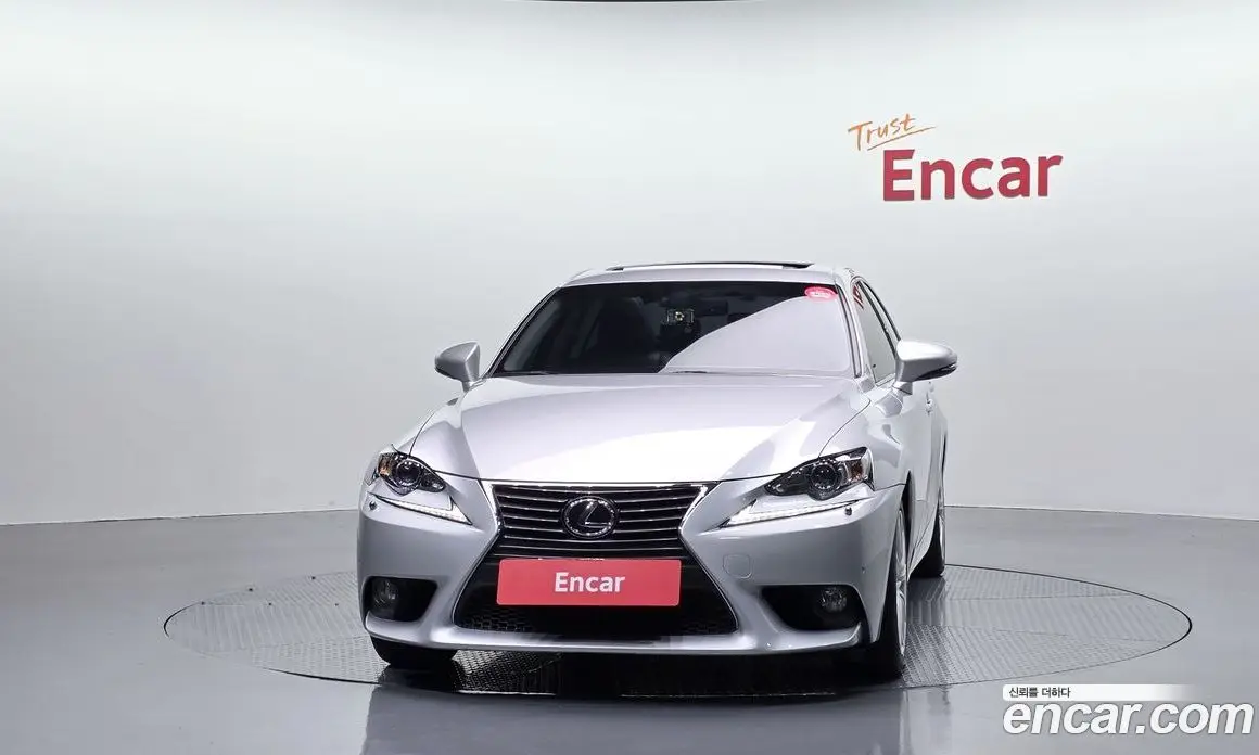 Lexus IS 2014 2.5 автомат (гидро), фото 3 Lexus IS 2014 2.5 автомат (гидро), фото 3