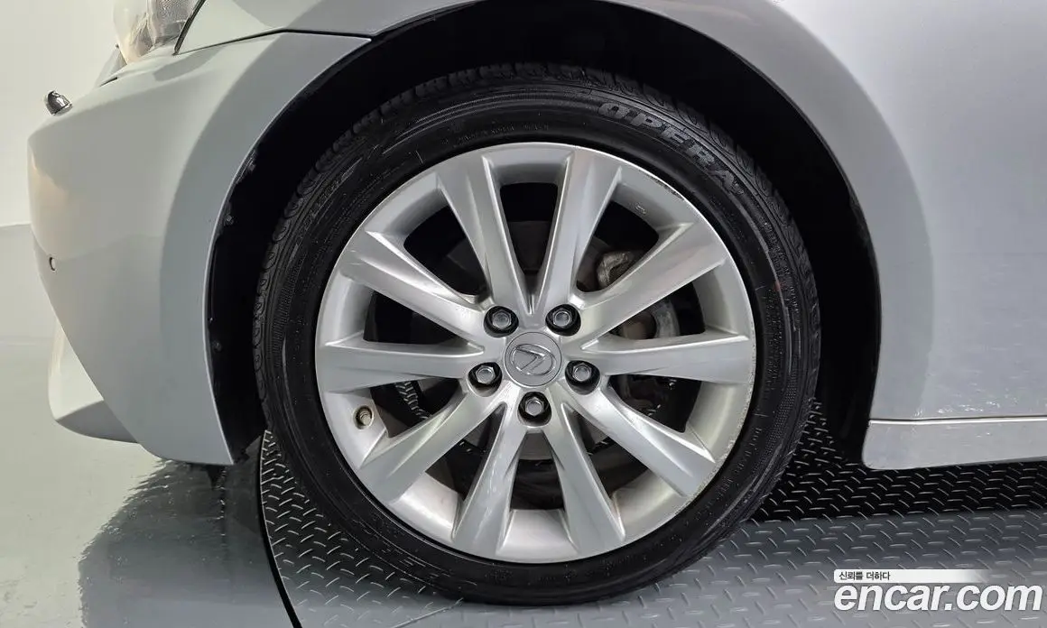 Lexus IS 2014 2.5 автомат (гидро), фото 5 Lexus IS 2014 2.5 автомат (гидро), фото 5