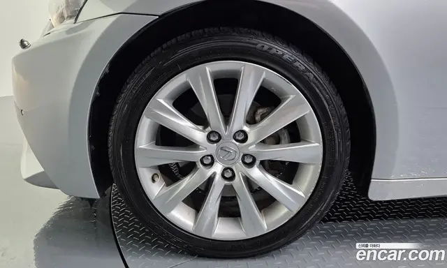 Lexus IS 2014 2.5 автомат (гидро), миниатюра 5 Lexus IS 2014 2.5 автомат (гидро), миниатюра 5