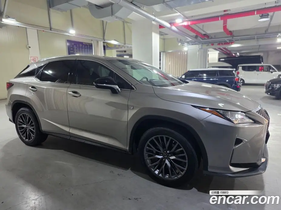 Lexus RX 2018 3.5 автомат (гидро), фото 6