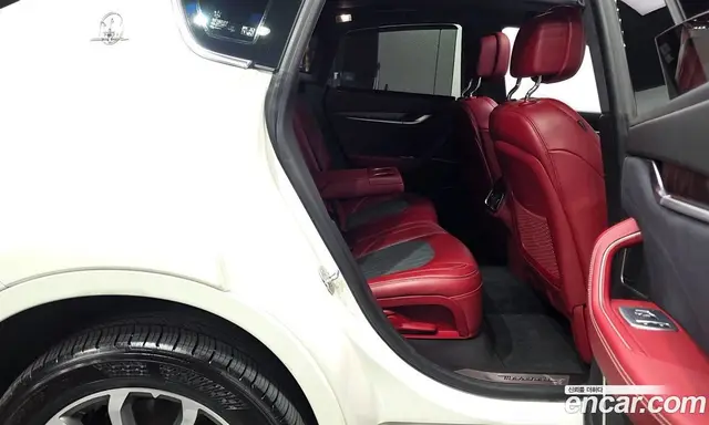 Maserati Levante 2018 3.0 автомат (гидро), миниатюра 12