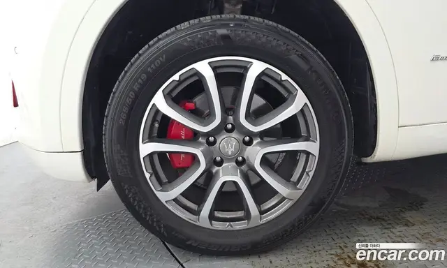 Maserati Levante 2018 3.0 автомат (гидро), миниатюра 5