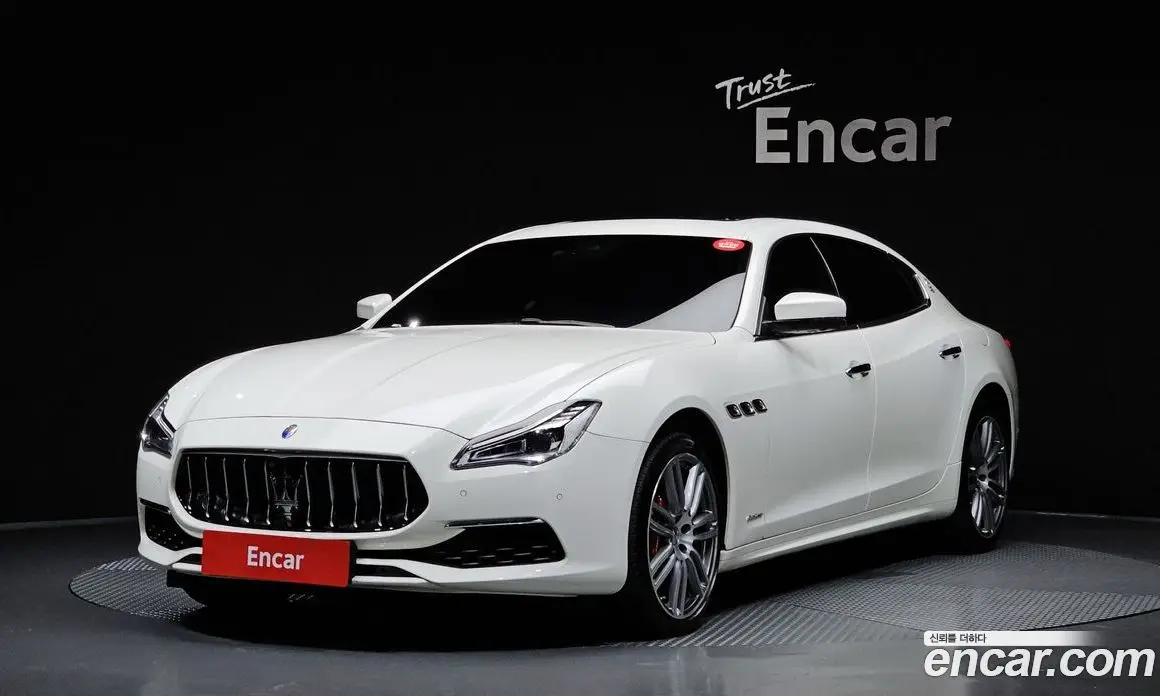 Maserati Quattroporte 2018 3.0 автомат (гидро), фото 1 Maserati Quattroporte 2018 3.0 автомат (гидро), фото 1