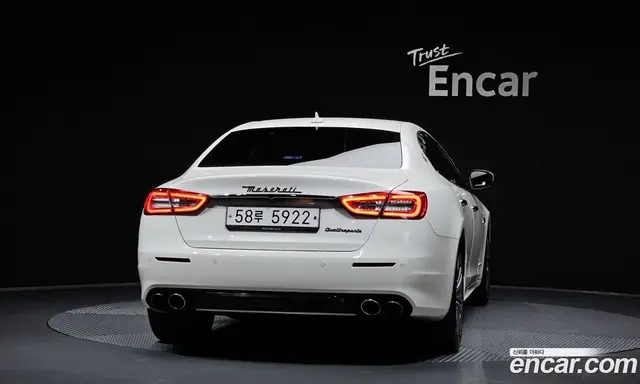 Maserati Quattroporte 2018 3.0 автомат (гидро), миниатюра 4 Maserati Quattroporte 2018 3.0 автомат (гидро), миниатюра 4