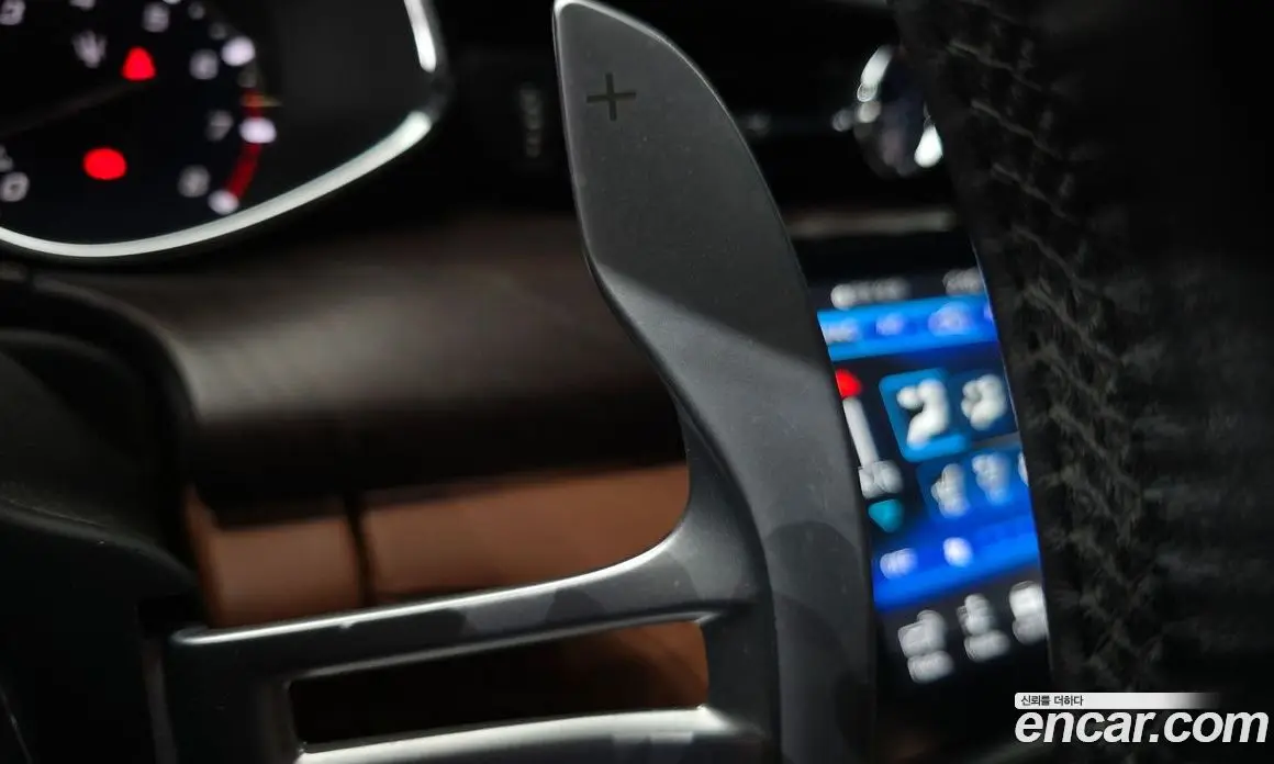 Maserati Quattroporte 2018 3.0 автомат (гидро), фото 32 Maserati Quattroporte 2018 3.0 автомат (гидро), фото 32