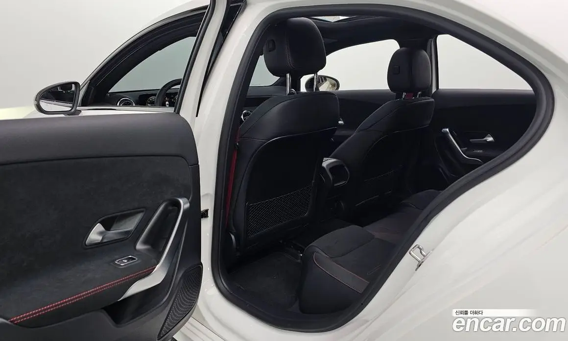 Mercedes-Benz A-Class 2022 2.0 автомат (гидро), фото 17 Mercedes-Benz A-Class 2022 2.0 автомат (гидро), фото 17
