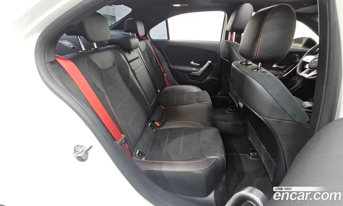 Mercedes-Benz A-Class 2022 2.0 автомат (гидро), фото 30 Mercedes-Benz A-Class 2022 2.0 автомат (гидро), фото 30
