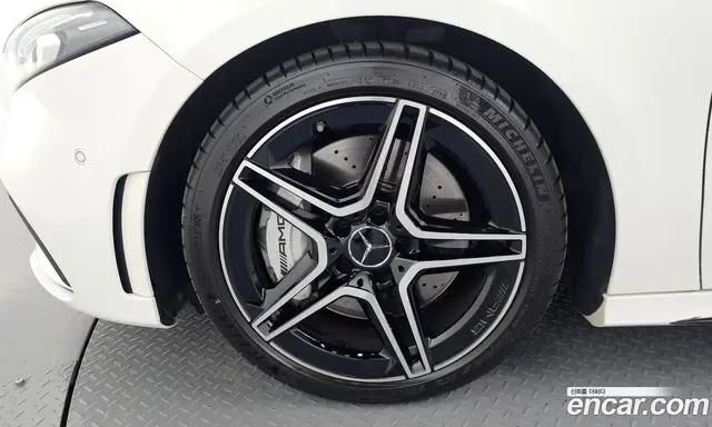 Mercedes-Benz A-Class 2022 2.0 автомат (гидро), миниатюра 5 Mercedes-Benz A-Class 2022 2.0 автомат (гидро), миниатюра 5