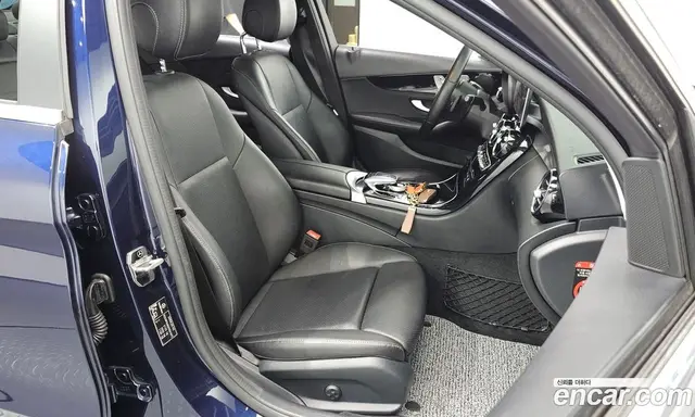 Mercedes-Benz C-Class 2019 2.0 автомат (гидро), миниатюра 12