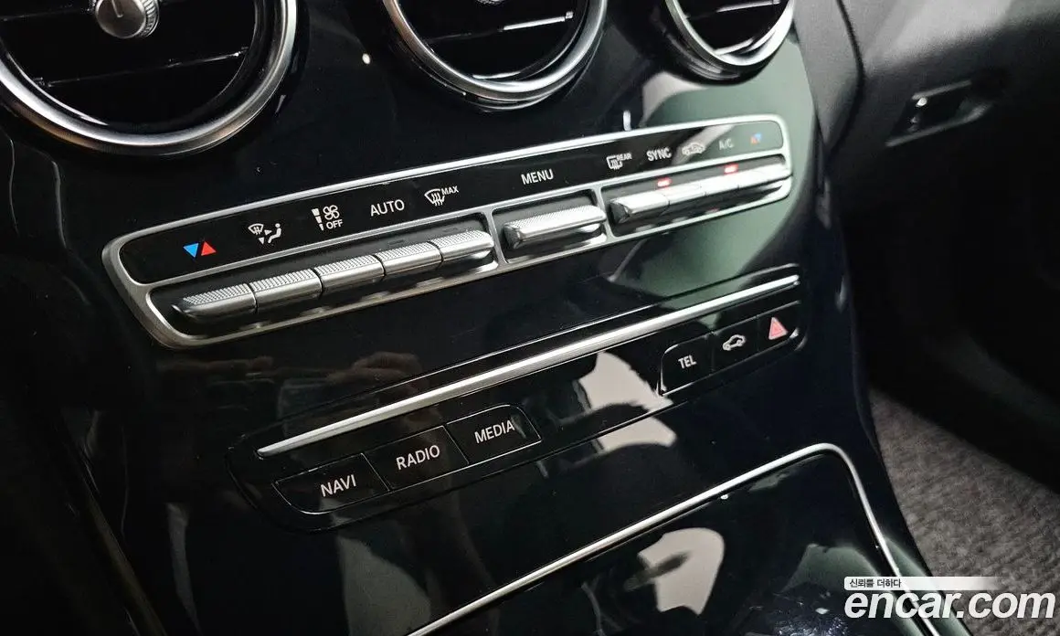 Mercedes-Benz C-Class 2019 2.0 автомат (гидро), фото 19 Mercedes-Benz C-Class 2019 2.0 автомат (гидро), фото 19