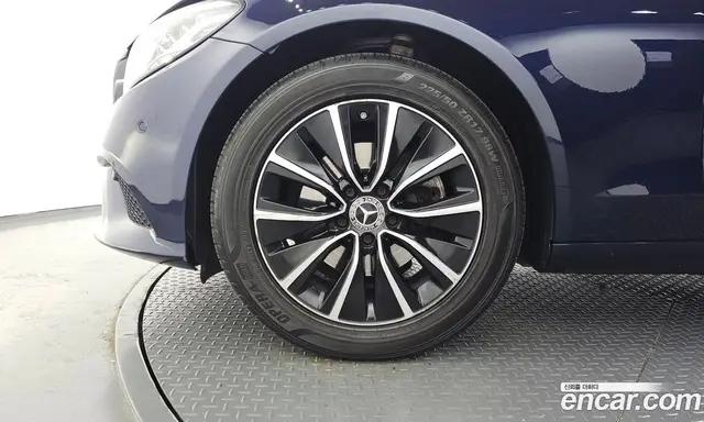 Mercedes-Benz C-Class 2019 2.0 автомат (гидро), миниатюра 5 Mercedes-Benz C-Class 2019 2.0 автомат (гидро), миниатюра 5