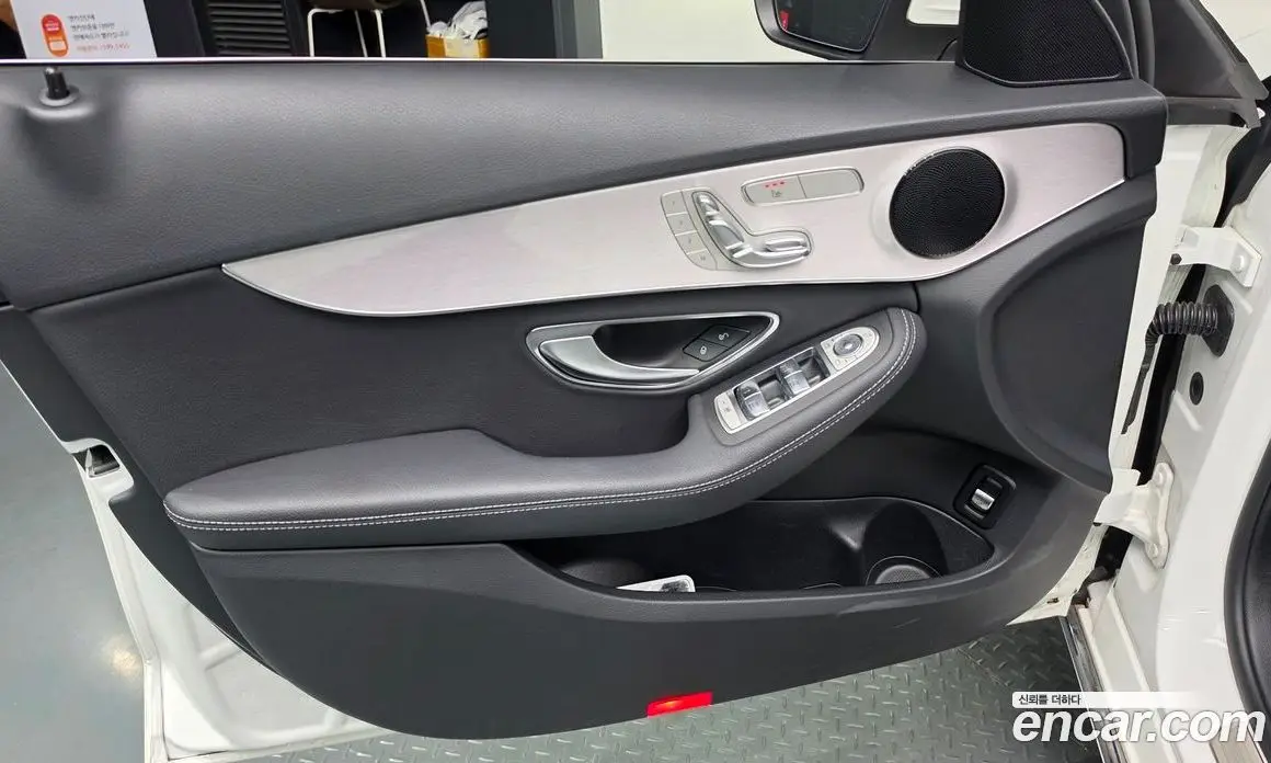 Mercedes-Benz C-Class 2020 2.0 автомат (гидро), фото 13