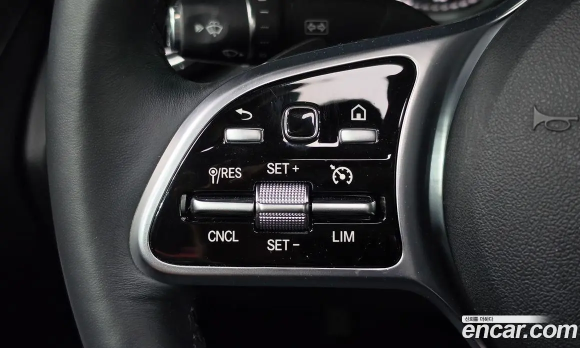 Mercedes-Benz C-Class 2020 2.0 автомат (гидро), фото 18