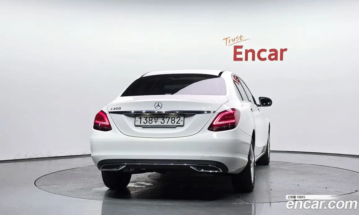 Mercedes-Benz C-Class 2020 2.0 автомат (гидро), фото 3