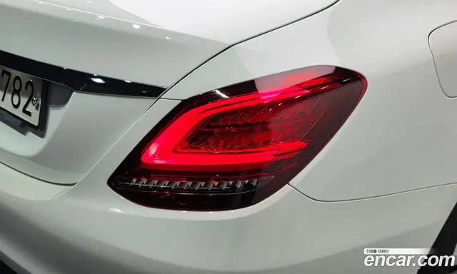 Mercedes-Benz C-Class 2020 2.0 автомат (гидро), миниатюра 8