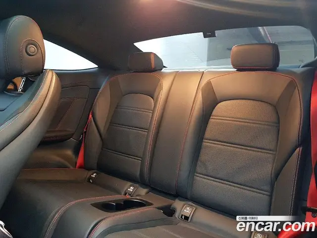 Mercedes-Benz C-Class 2022 3.0 автомат (гидро), миниатюра 12