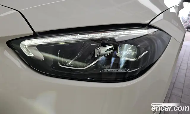 Mercedes-Benz C-Class 2025 2.0 автомат (гидро), миниатюра 8 Mercedes-Benz C-Class 2025 2.0 автомат (гидро), миниатюра 8