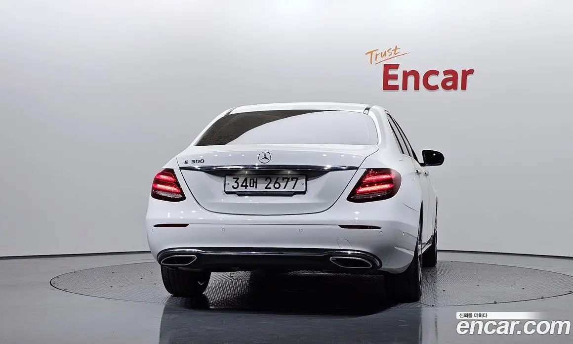 Mercedes-Benz E-Class 2019 2.0 автомат (гидро), фото 4