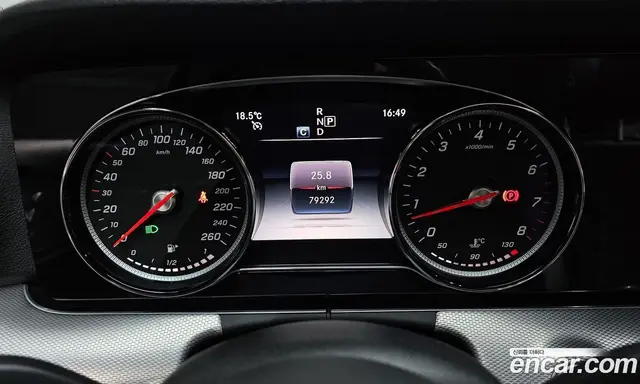 Mercedes-Benz E-Class 2019 2.0 автомат (гидро), миниатюра 8