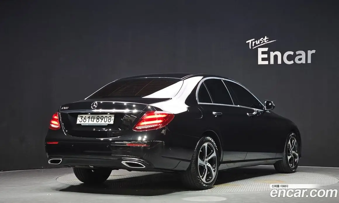 Mercedes-Benz E-Class 2020 2.0 автомат (гидро), фото 2 Mercedes-Benz E-Class 2020 2.0 автомат (гидро), фото 2
