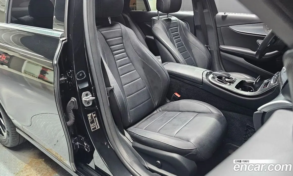 Mercedes-Benz E-Class 2020 2.0 автомат (гидро), фото 11 Mercedes-Benz E-Class 2020 2.0 автомат (гидро), фото 11