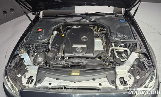 Mercedes-Benz E-Class 2020 2.0 автомат (гидро), миниатюра 6 Mercedes-Benz E-Class 2020 2.0 автомат (гидро), миниатюра 6
