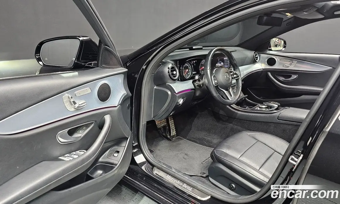 Mercedes-Benz E-Class 2020 2.0 автомат (гидро), фото 10 Mercedes-Benz E-Class 2020 2.0 автомат (гидро), фото 10