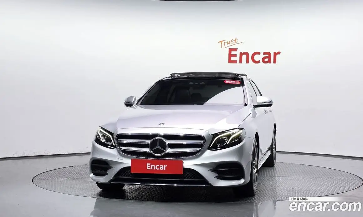Mercedes-Benz E-Class 2020 2.0 автомат (гидро), фото 2 Mercedes-Benz E-Class 2020 2.0 автомат (гидро), фото 2