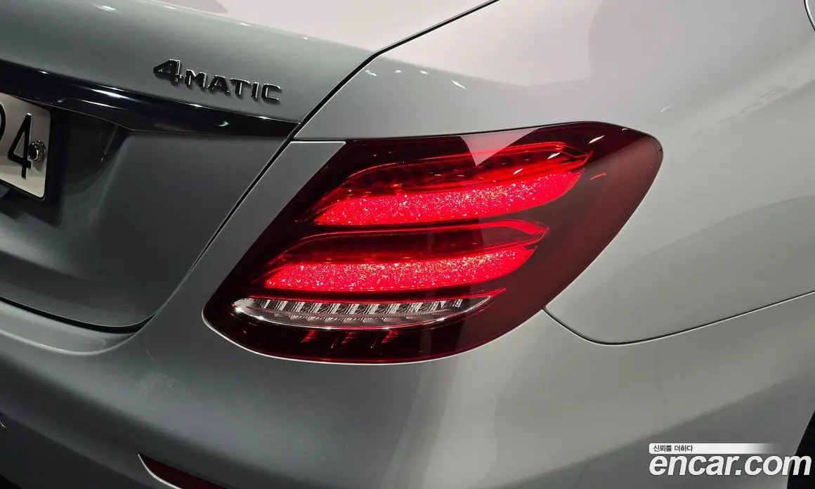 Mercedes-Benz E-Class 2020 2.0 автомат (гидро), фото 8 Mercedes-Benz E-Class 2020 2.0 автомат (гидро), фото 8