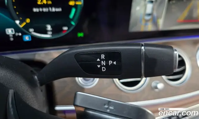 Mercedes-Benz E-Class 2022 2.0 автомат (гидро), миниатюра 11 Mercedes-Benz E-Class 2022 2.0 автомат (гидро), миниатюра 11