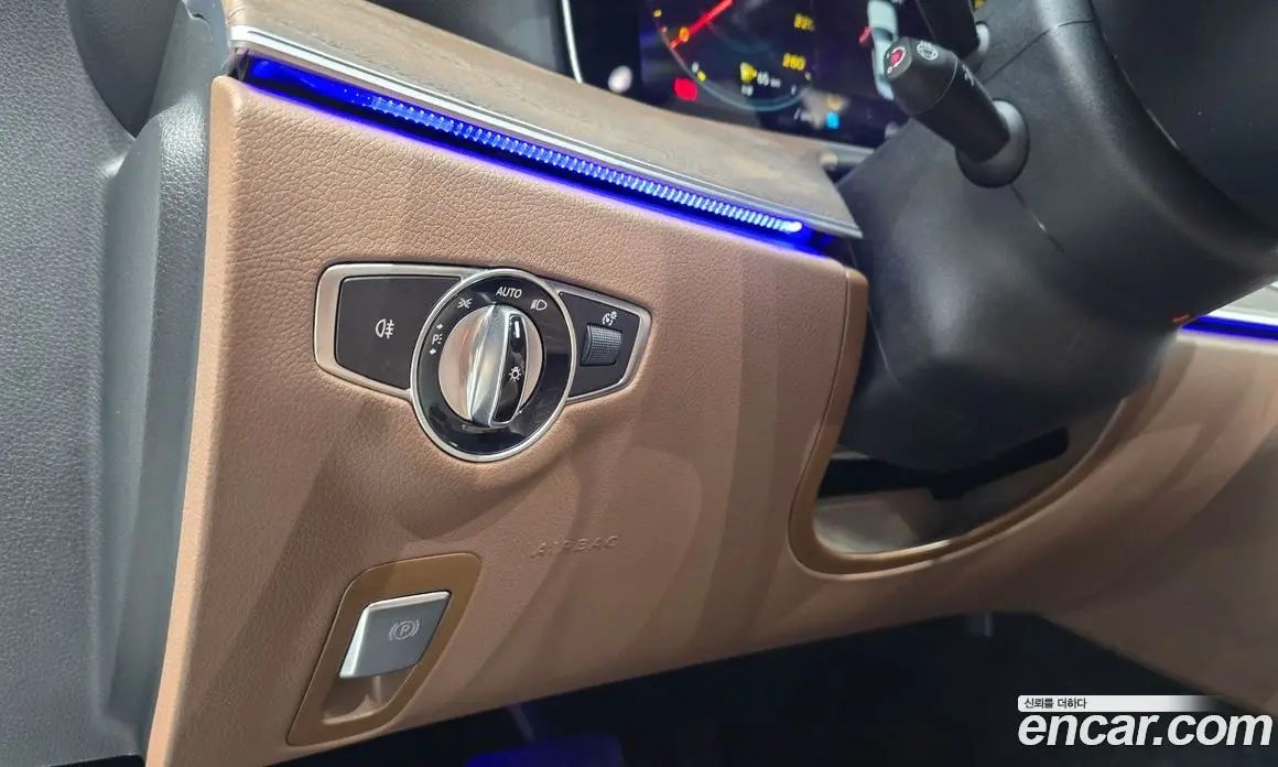 Mercedes-Benz E-Class 2022 2.0 автомат (гидро), фото 19 Mercedes-Benz E-Class 2022 2.0 автомат (гидро), фото 19