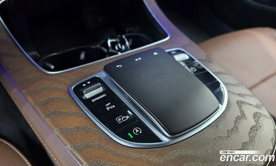 Mercedes-Benz E-Class 2022 2.0 автомат (гидро), фото 28 Mercedes-Benz E-Class 2022 2.0 автомат (гидро), фото 28