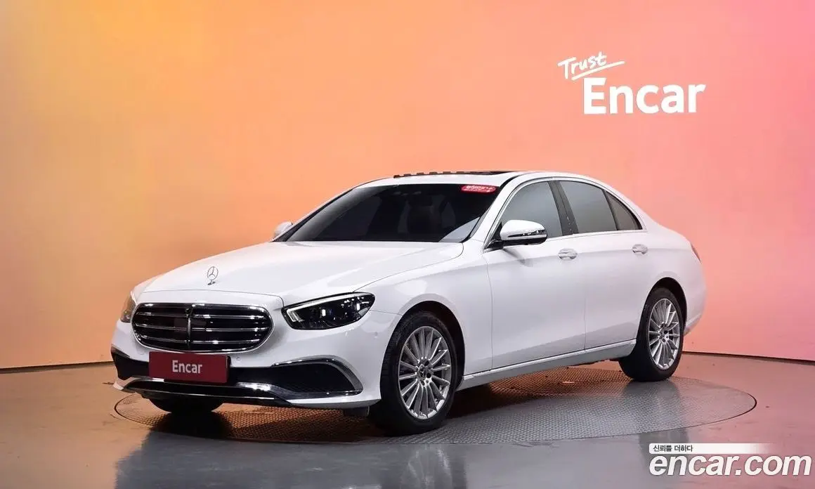 Mercedes-Benz E-Class 2022 2.0 автомат (гидро), фото 30 Mercedes-Benz E-Class 2022 2.0 автомат (гидро), фото 30
