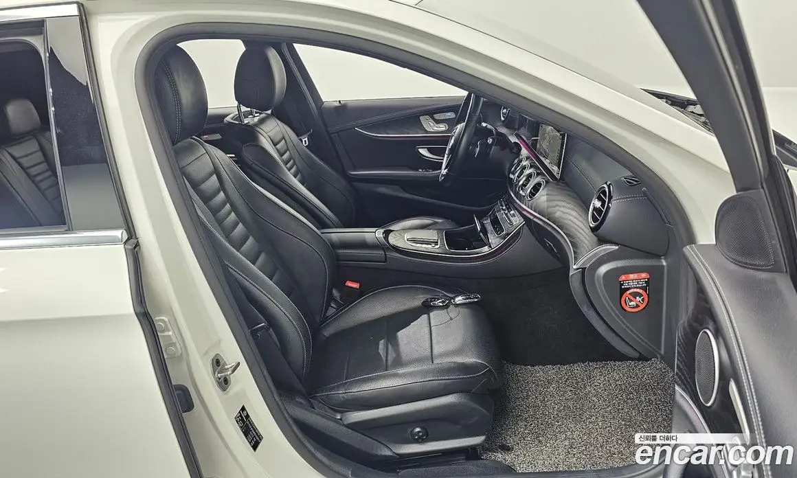 Mercedes-Benz E-Class 2022 2.0 автомат (гидро), фото 16 Mercedes-Benz E-Class 2022 2.0 автомат (гидро), фото 16