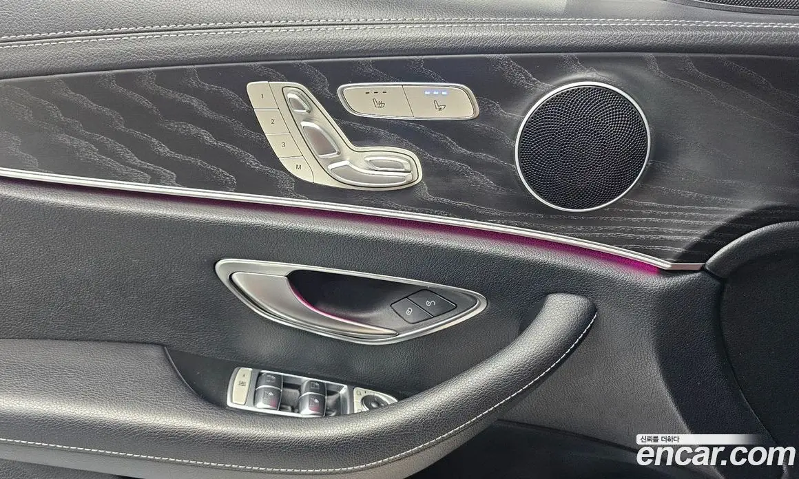 Mercedes-Benz E-Class 2022 2.0 автомат (гидро), фото 25 Mercedes-Benz E-Class 2022 2.0 автомат (гидро), фото 25