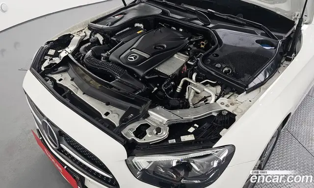 Mercedes-Benz E-Class 2022 2.0 автомат (гидро), миниатюра 6 Mercedes-Benz E-Class 2022 2.0 автомат (гидро), миниатюра 6