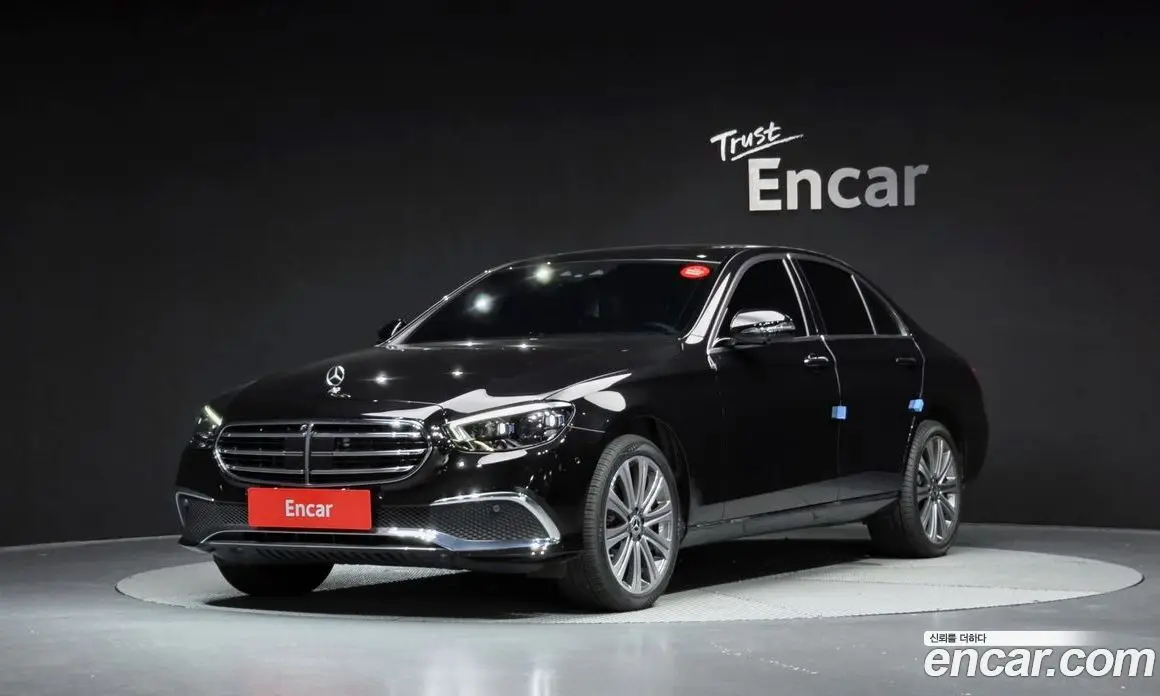 Mercedes-Benz E-Class 2023 2.0 автомат (гидро), фото 1 Mercedes-Benz E-Class 2023 2.0 автомат (гидро), фото 1
