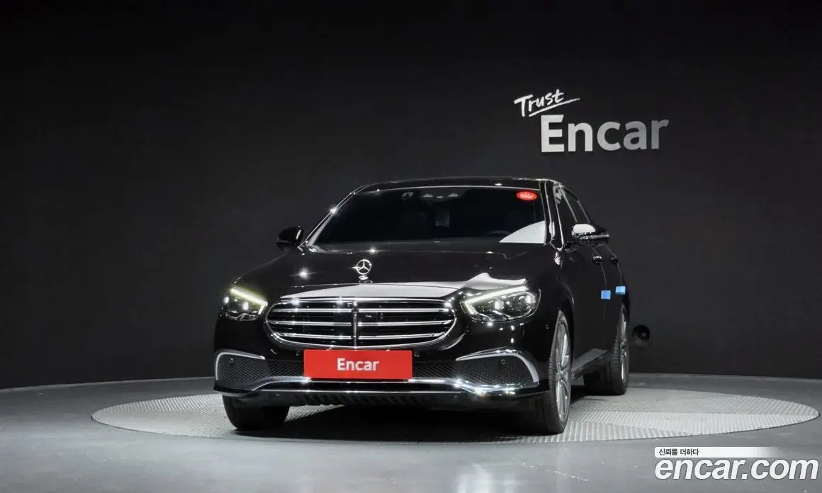Mercedes-Benz E-Class 2023 2.0 автомат (гидро), фото 3 Mercedes-Benz E-Class 2023 2.0 автомат (гидро), фото 3