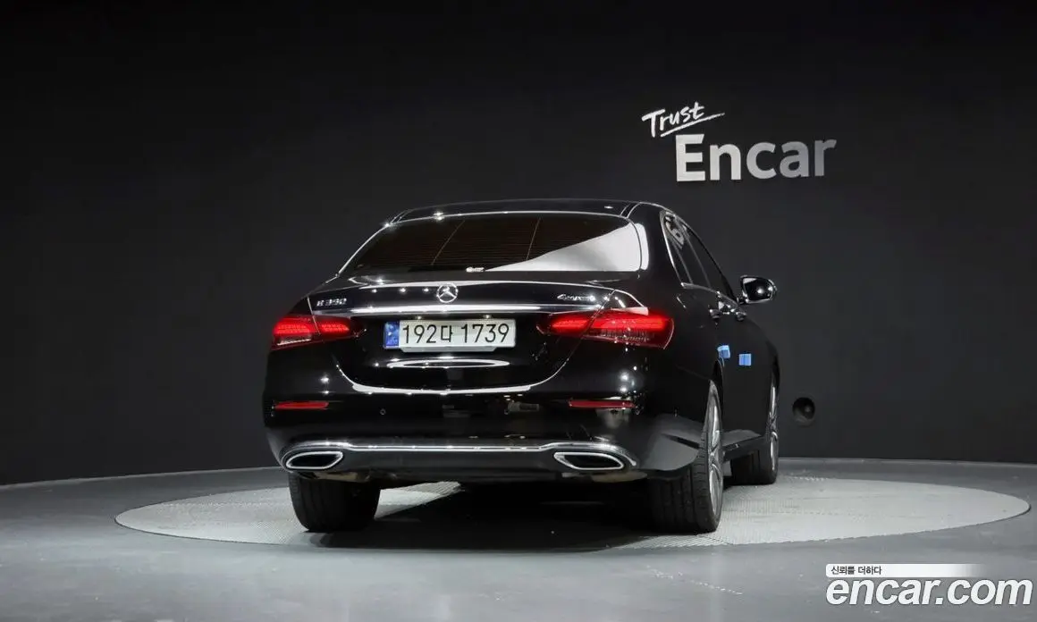 Mercedes-Benz E-Class 2023 2.0 автомат (гидро), фото 4 Mercedes-Benz E-Class 2023 2.0 автомат (гидро), фото 4