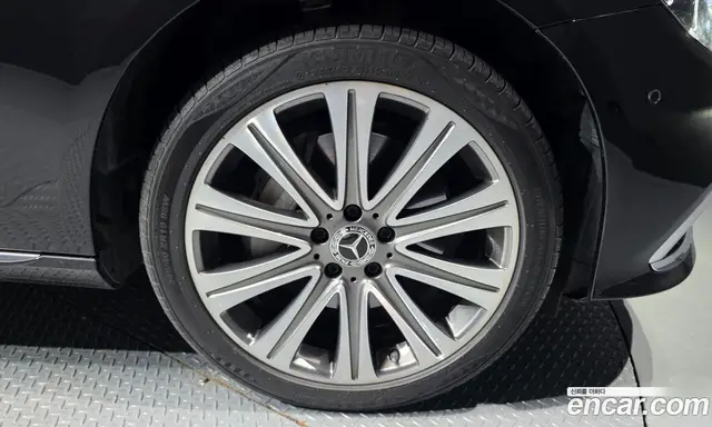 Mercedes-Benz E-Class 2023 2.0 автомат (гидро), миниатюра 5 Mercedes-Benz E-Class 2023 2.0 автомат (гидро), миниатюра 5