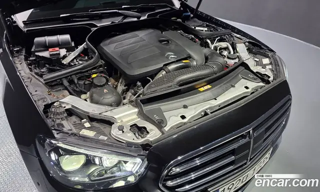 Mercedes-Benz E-Class 2023 2.0 автомат (гидро), миниатюра 6 Mercedes-Benz E-Class 2023 2.0 автомат (гидро), миниатюра 6