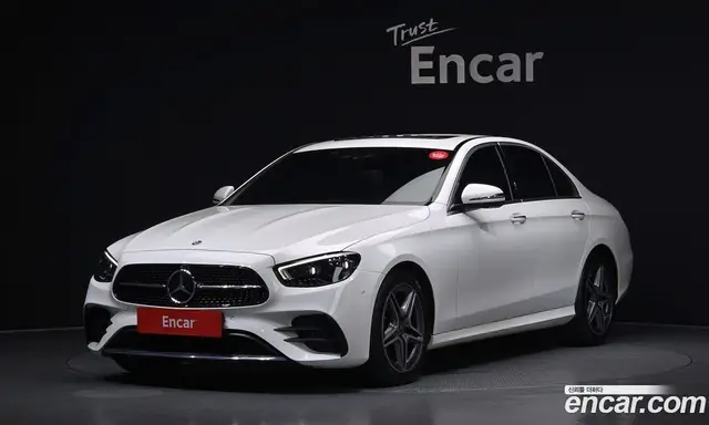 Mercedes-Benz E-Class 2023 2.0 автомат (гидро), миниатюра 1 Mercedes-Benz E-Class 2023 2.0 автомат (гидро), миниатюра 1