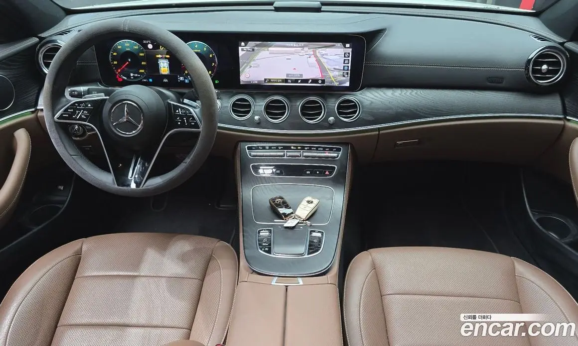 Mercedes-Benz E-Class 2023 2.0 автомат (гидро), фото 10 Mercedes-Benz E-Class 2023 2.0 автомат (гидро), фото 10