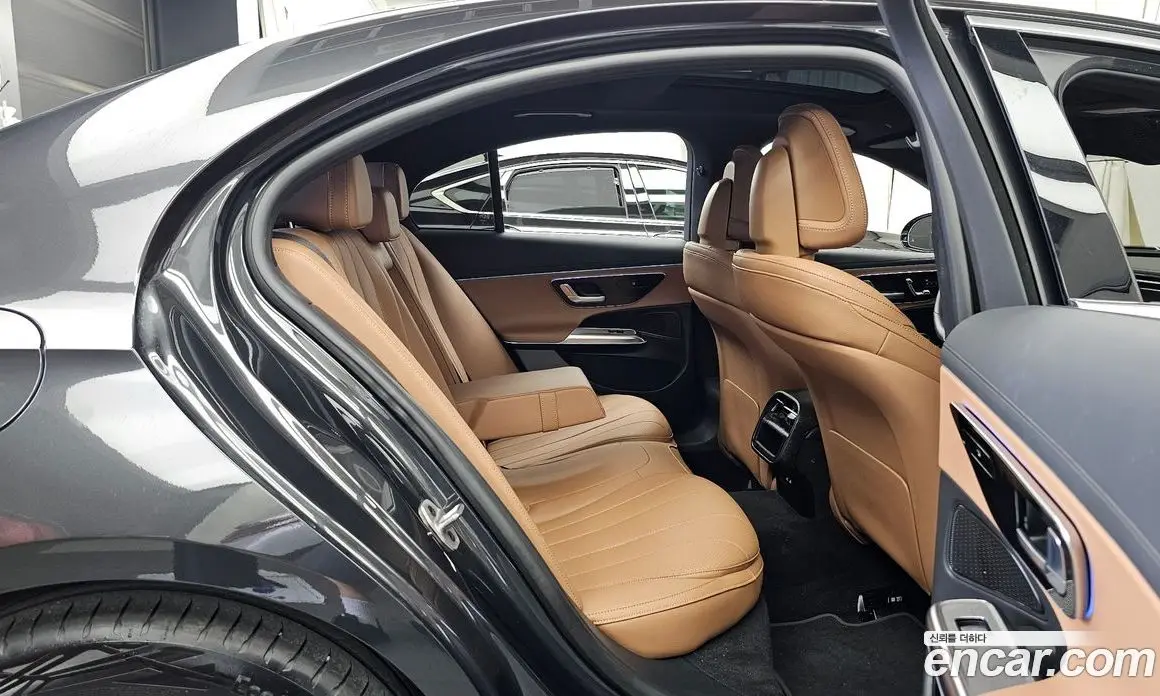 Mercedes-Benz E-Class 2025 2.0 автомат (гидро), фото 18 Mercedes-Benz E-Class 2025 2.0 автомат (гидро), фото 18