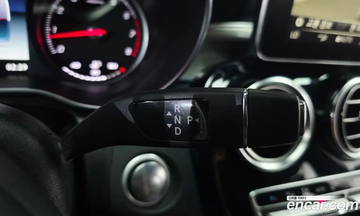 Mercedes-Benz GLC-Class 2019 2.0 автомат (гидро), фото 12