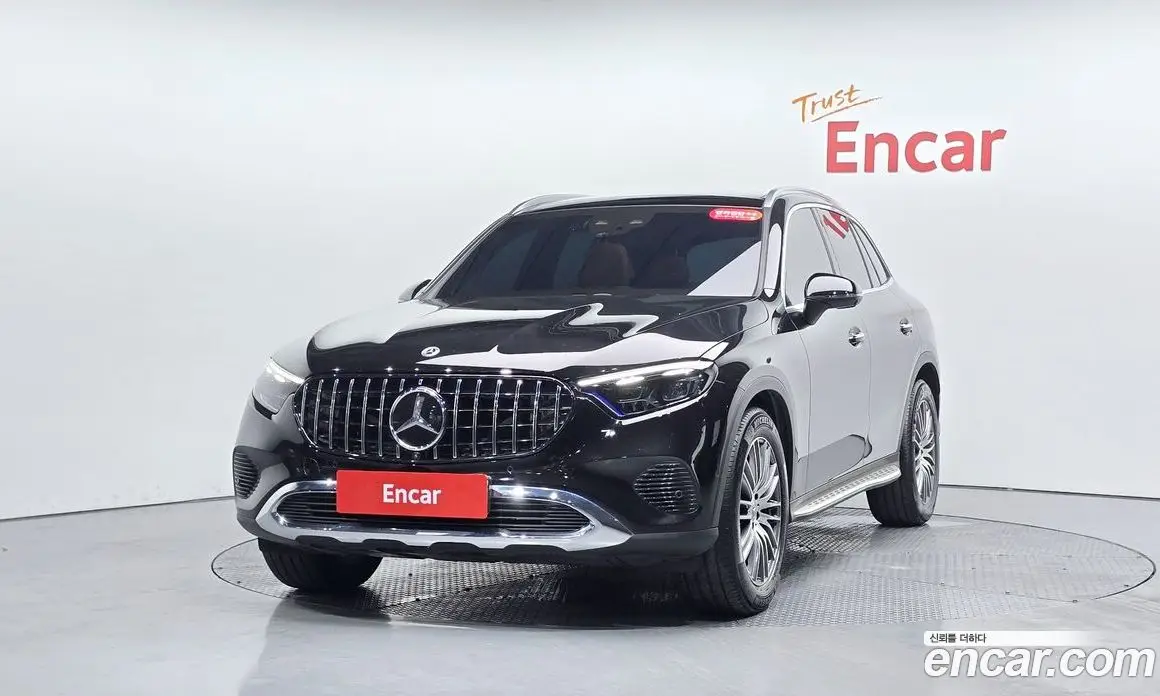 Mercedes-Benz GLC-Class 2024 2.0 автомат (гидро), фото 2 Mercedes-Benz GLC-Class 2024 2.0 автомат (гидро), фото 2